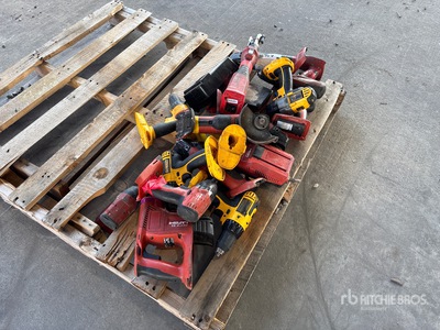 Power Drills, Grinders, chargers ハンドツール
