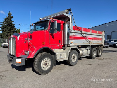 2006 Kenworth T800 8x4 T/A Dump Truck