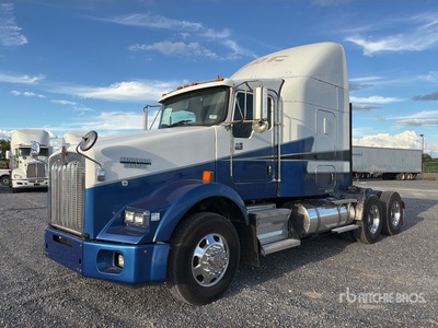 2019 Kenworth T800 6x4 Tractocamion con Dormitorio / T/A Sleeper Truck Tractor