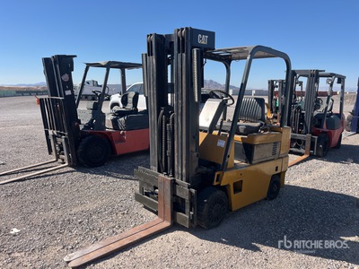 1991 Cat T50D 4350 lb Cushion Tire Forklift (Inoperable)