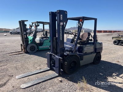 1991 Komatsu FG30G11 3680 lb Cushion Tire Forklift (Inoperable)