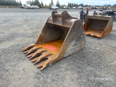 52 in Digging Excavator Bucket - Fits Hitachi ZX350