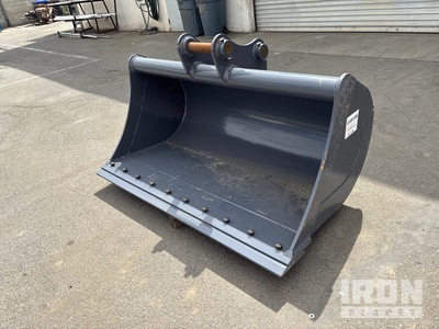 Warrior 59 in 0.5 m3 Cleanup Excavator Bucket - Fits Cat 307