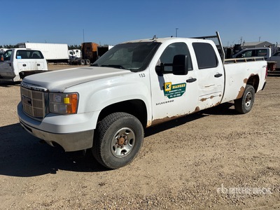 2008 GMC Sierra 2500HD 4x4 Crew Cab Pickup