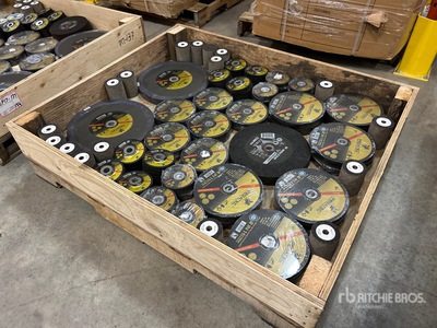 Quantity of Welders Grinding Disks (Unused)