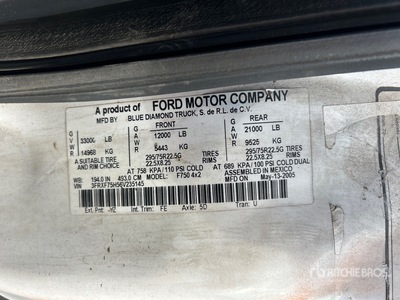 2006 Ford F-750 Rollback Truck