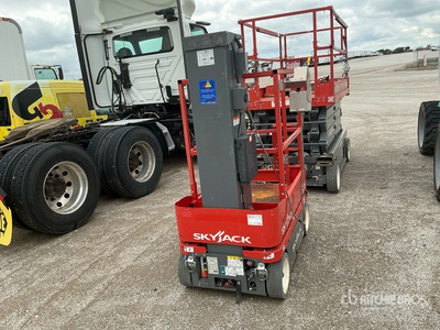 2018 Skyjack SJ16 Elevador vertical