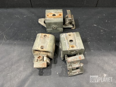 (4) Champ PDG0325 Ground Handling Equipment Adapters