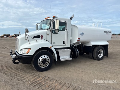 2020 Kenworth T300 2250 gal 4x2 Camion cisterna de agua