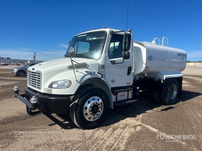 2019 Freightliner M2 106 2000 gal 4x2 Wassertank-Lkw