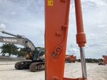 Hydraulics with Auxiliary Hydraulic Plumbing
