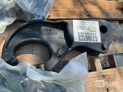 (4) 12468660 Rhino Hook Assemblies