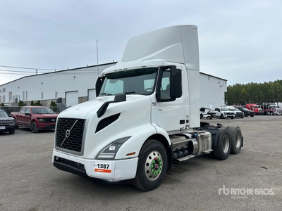 2020 Volvo VNR 6x4 T/A Day Cab Truck Tractor