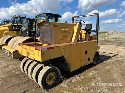 9 Wheel Pneumatic Roller