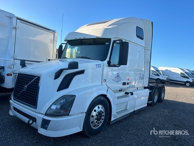 2013 Volvo VNL 6x4 T/A Sleeper Truck Tractor