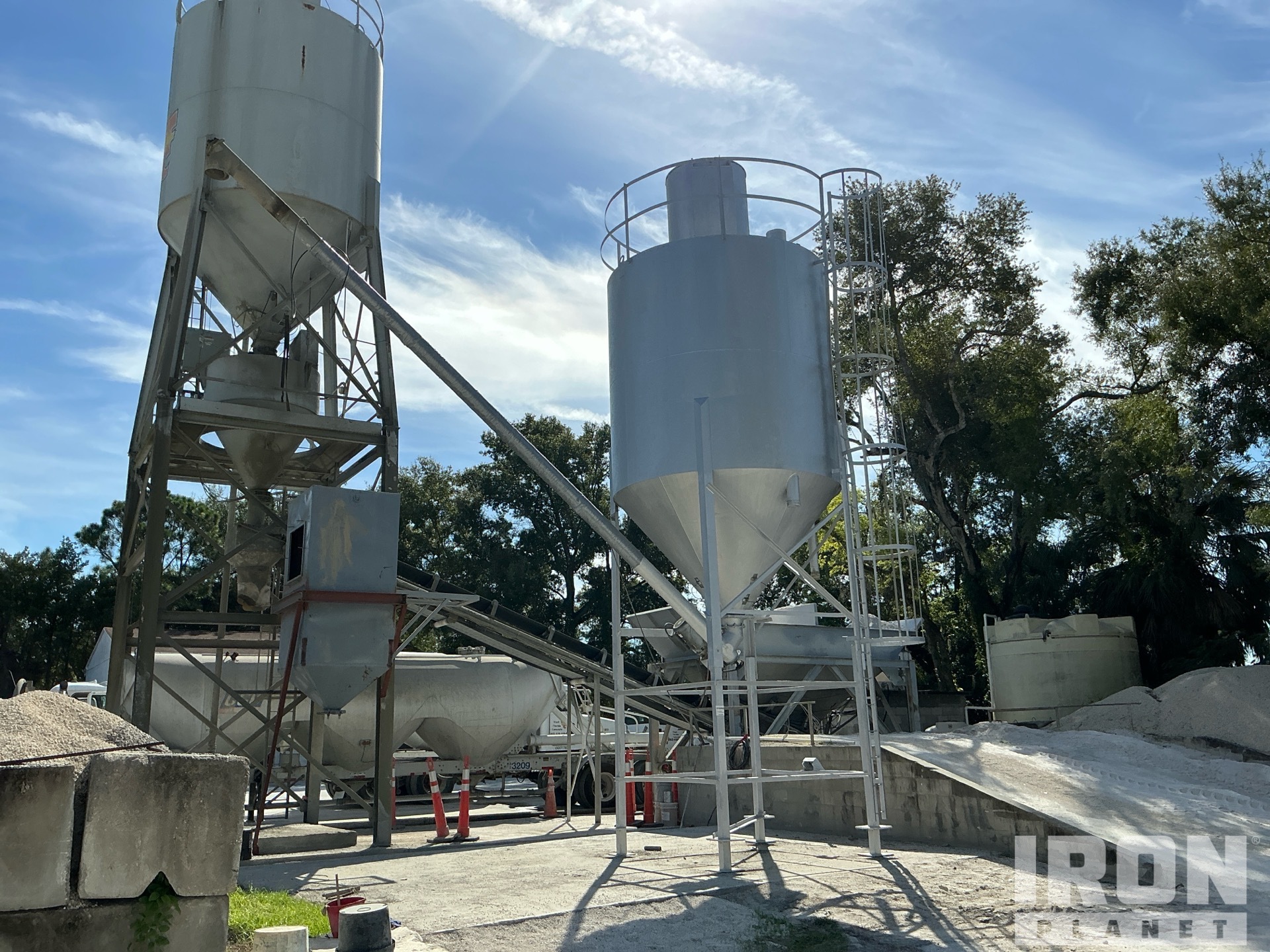 Belgrade Vertical Silo Concrete Bin