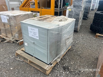 Quantity of (4) 30x30 Square Metal Panels