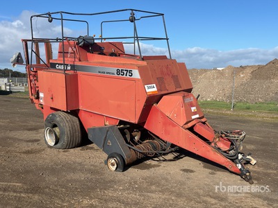 Case IH 8575 Big Square Baler