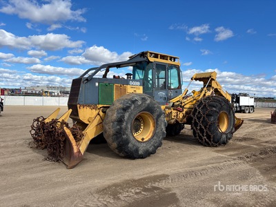 John Deere 848G 4x4 Płoza