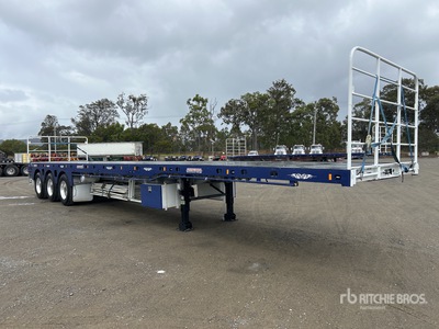 2023 Liberty Freighters 13.6 m Tri/A Flatbed Trailer