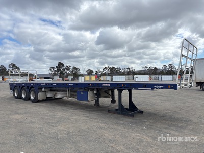 2023 Liberty Freighters 13.6 m Tri/A Flatbed Trailer
