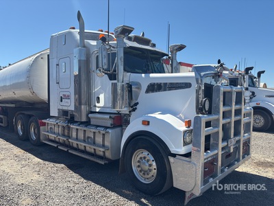 2014 Kenworth T909 6x4 T/A Sleeper Truck Tractor