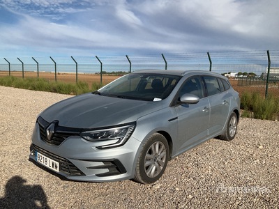 2022 Renault Megane Plug-In Hybrid Automobile