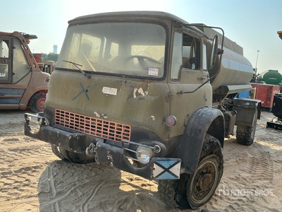 1988 Bedford Camion cisterna de agua (Inoperable)