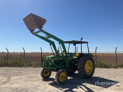 1981 John Deere 2140 2WD Tractor