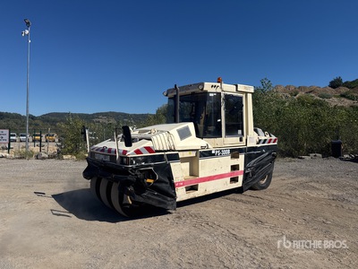 2000 Cat PS-300B 7 Wheel Compacteur Pneumatique Compactador de Ruedas