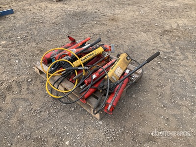 Quantity of (1) Pallets of Hydraulic Parts