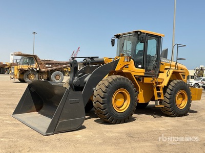 2018 Volvo L105 Pala gommata