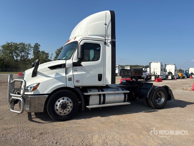 2020 Freightliner Cascadia 116 4x2 Ciągnik siodłowy z kabiną dzienną S/A