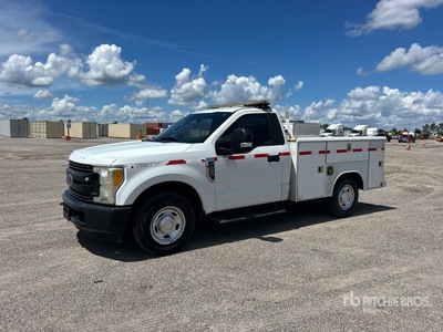 2017 Ford F-250 XL 4x2 Camión Utilitario