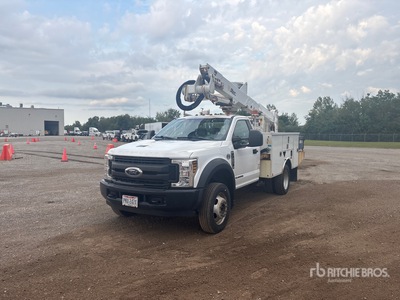 2019 Ford F-550 4x2 Camion Nacelle