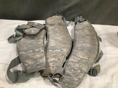 (92) Molded Waist Belts