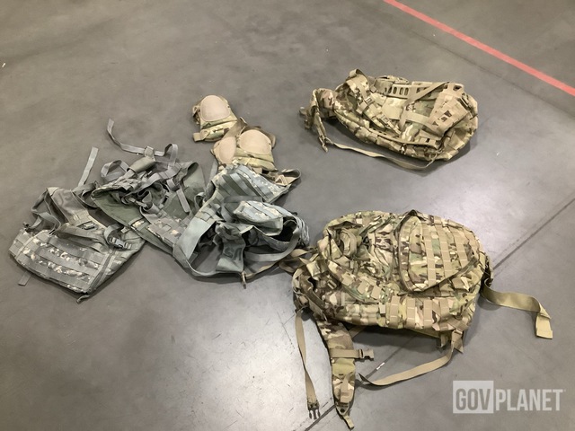 (42) Medium Rucksacks, (74) Knee Pad Systems & (100) Fighting Load Carriers
