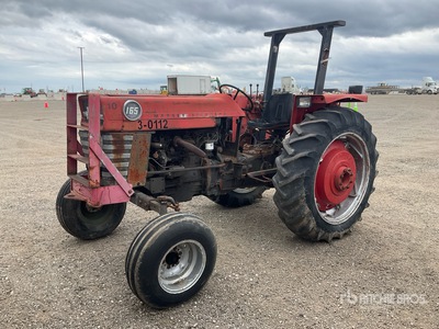 1972 Massey Ferguson 165 Ciągnik 2WD (Inoperable)
