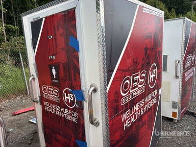 B & T Manufacturing H3 5 ft x 4 ft Wellness Hub & مرحاض متنقل