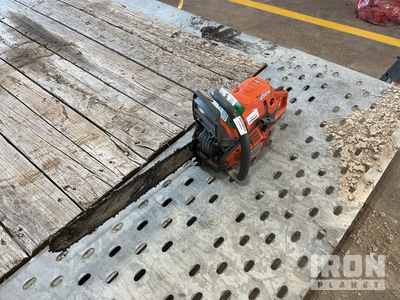 2021 Husqvarna 555 Chain Saw
