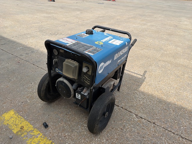2018 Miller Blue Star 185 185 A Mobile Stick Engine Driven Welder