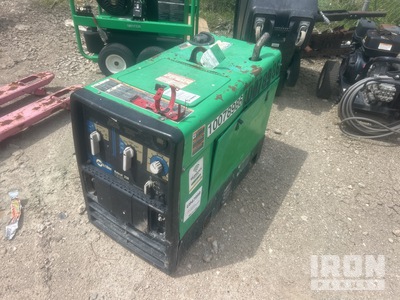 2018 Miller Bobcat 250 NT 250 A Multi-Process を見 Welder - Fueled