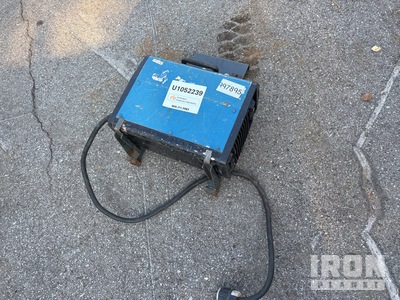 2017 Miller CST-280 200 A MIG Elektrische lasser
