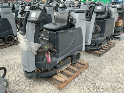 2022 Nilfisk Liberty SC60 X71D Ride-On Electric Fregadora de Suelos