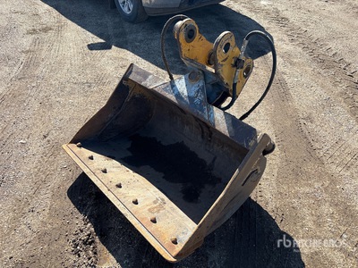 41 in Hydraulic Tilting エクスカベーター用バケット