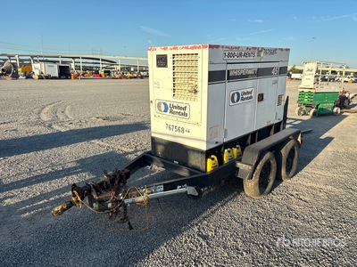 Multiquip DCA-45 36 kW Mobile Generador