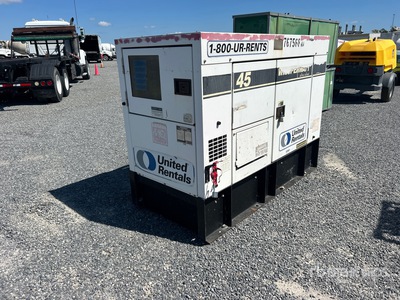 Multiquip DCA-45 36 kW Skid-Mounted Generador