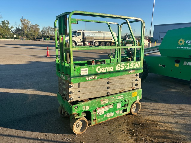 2015 Genie GS-1930 Electric Scissor Lift