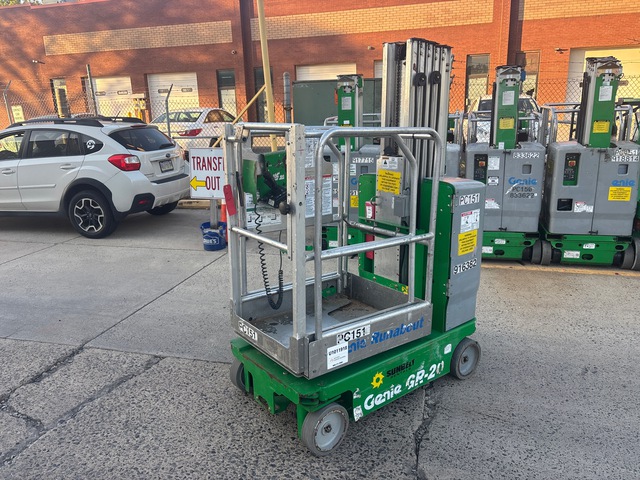 2016 Genie GR-20 Vertical Mast Lift
