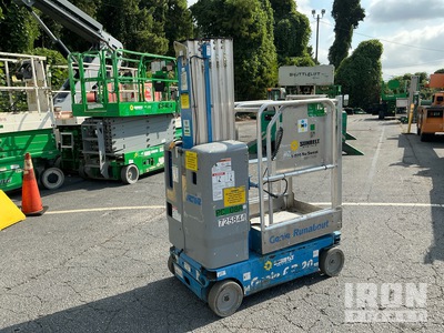 2015 Genie GR-20 Elevador vertical